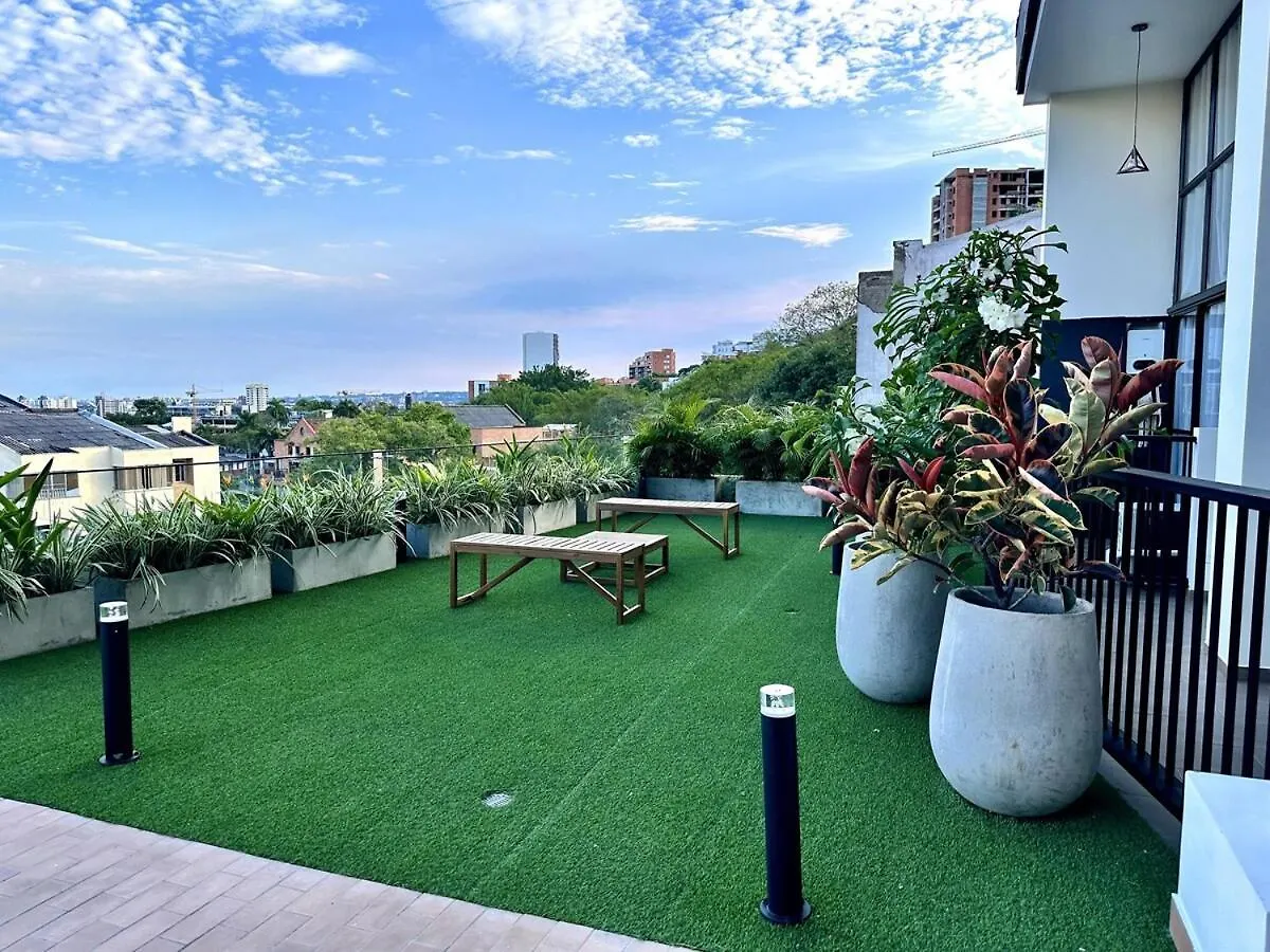 H407 - Modern Loft Cali - View, Prime Locationアパートメント アパート