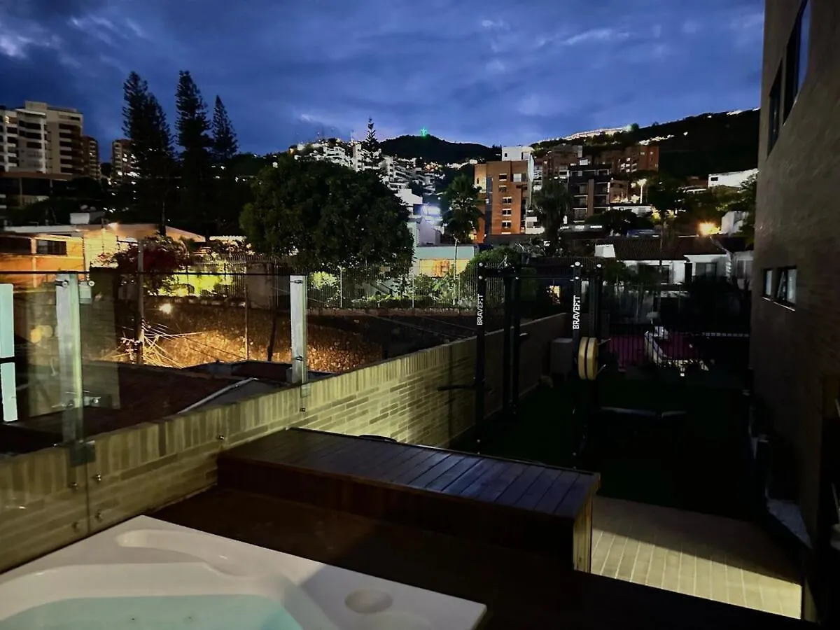 H407 - Modern Loft Cali - View, Prime Locationアパートメント